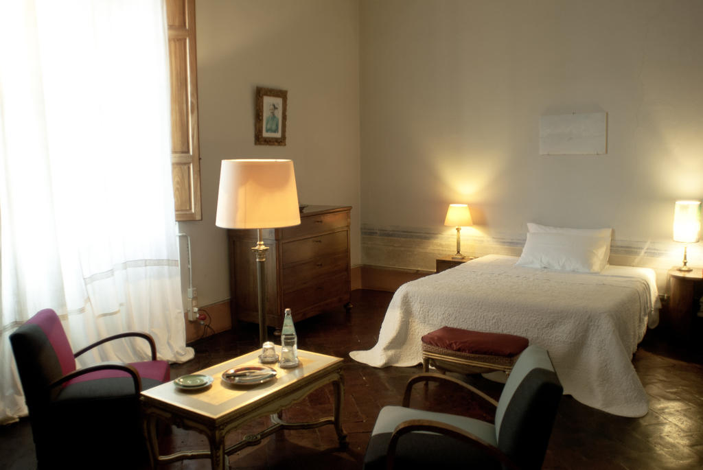 Hotel Le Tre Stanze Florencia Habitación foto
